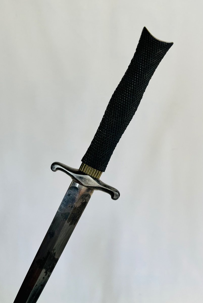 Dagger -photo-2